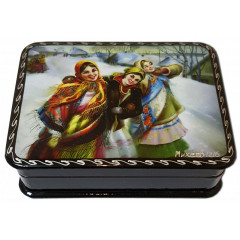 Lacquer Box with elements of hand painting three girlfriends beauties