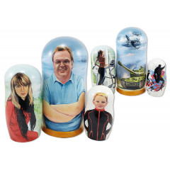 Nesting doll by customer specification portrait 3 seats with individual backgrounds, 25 cm