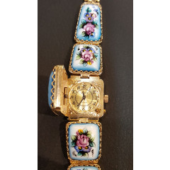 Watches Chaika, women's, enamel with lid