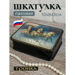 Lacquer Box with elements of hand painting Three horses Snowfall